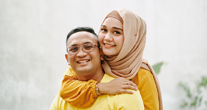 Wahai Suami Istri, Bercandalah Jangan Selalu Serius