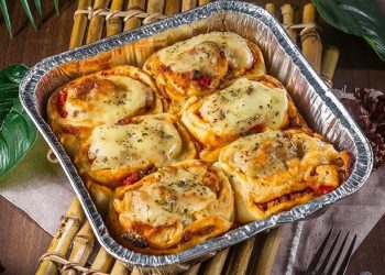 Akhir Pekan, Yuk Masak Pizza Roll Bersama Keluarga Tercinta