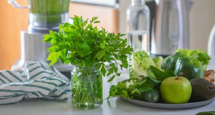 Cara Mudah Membuat Bubuk Seledri Homemade