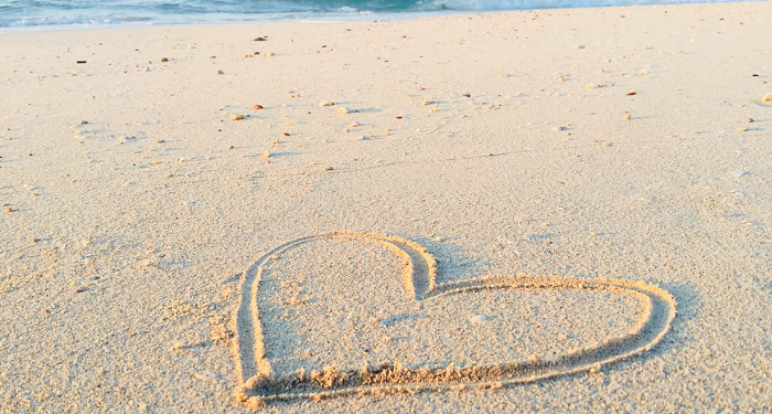 Sepuluh Cara Memupuk Rasa Cinta di Saat Kecewa terhadap Pasangan