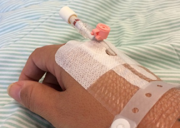 Ini Cara Membiasakan Keluarga Menerapkan Adab-Adab Ketika Sakit