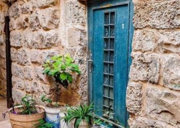 Istriku Tidak Cantik