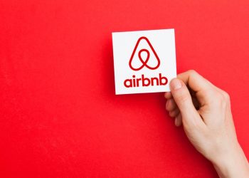 Tourists from Singapore are frequent users of Airbnb in South Korea