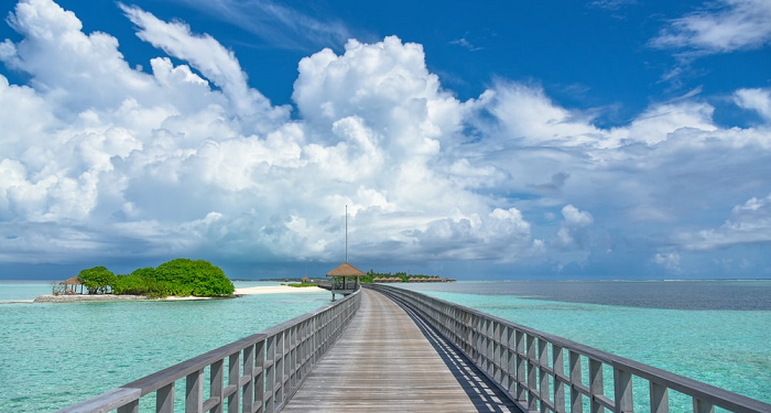 Liburan Akhir Tahun Aman dan Nyaman Versi Pemilik Travel