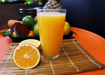 Empat Perbedaan Juice dan Smoothies