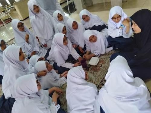 Kakak Teacher