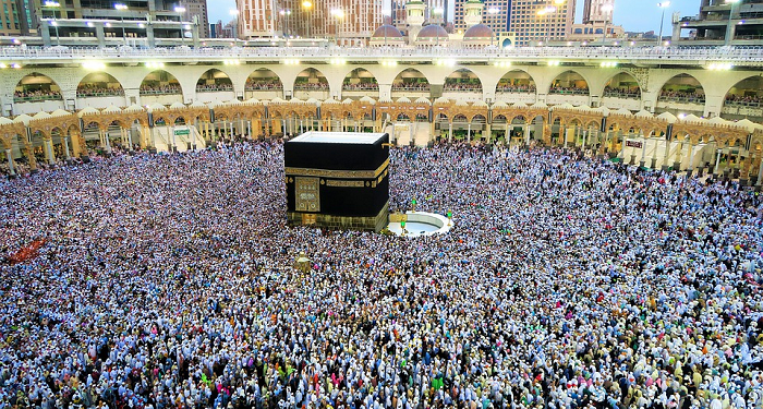 Refleksi Kerinduan akan Tanah Suci Lewat Koleksi Hijab Makkah Madinah