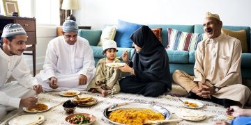 DPR Minta Pemerintah Tinjau Kembali Larangan Berbuka Bersama bagi ASN