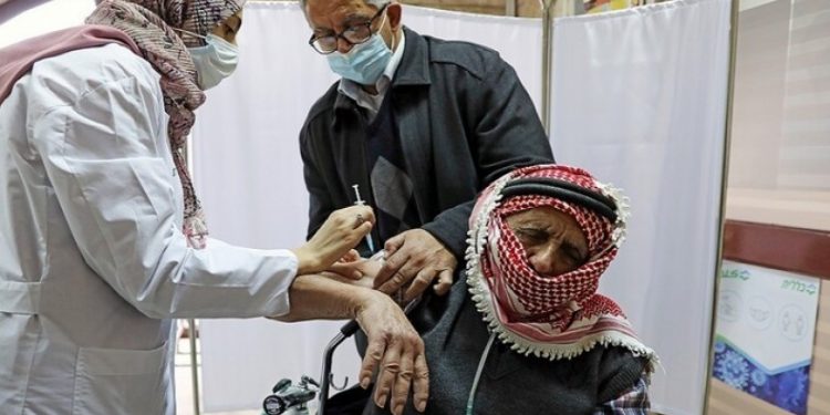 Amnesti International Minta Israel Juga Berikan Vaksin Covid ke Warga Palestina