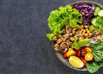 Daftar Makanan Bernutrisi Tinggi untuk Wanita Usia 40 tahunan