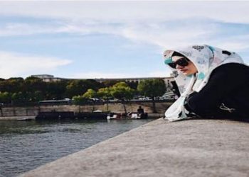 Pernah Alami Baby Blues Pasca Melahirkan, Ini Cara Zee Zee Shahab Melaluinya