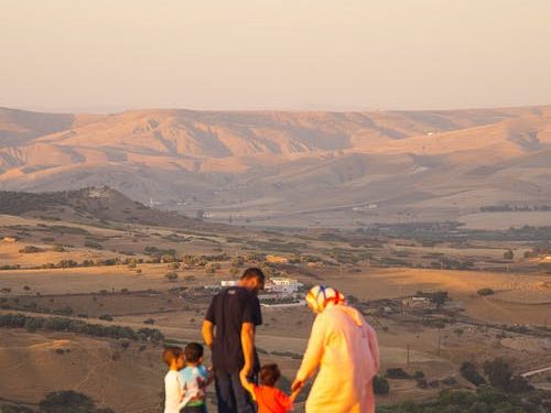 Pentingnya Sikap Jujur dalam Keluarga