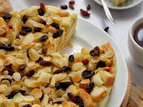 Sajian Pagi Mudah dan Mengenyangkan dengan Puding Pisang Roti Tawar