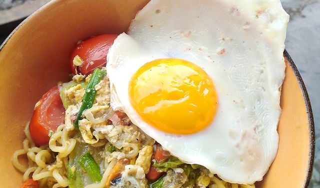 Mie Instan ala Mie Dok, Resep Recommended saat Lapar Melanda di Musim Hujan