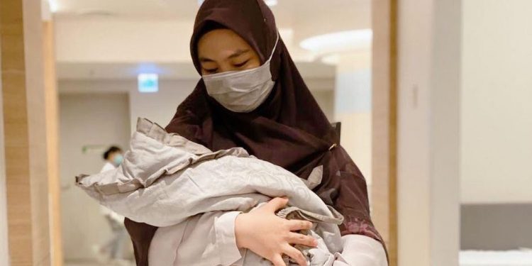 Ini Penjelasan Oki Setiana Dewi soal Kondisi Putranya