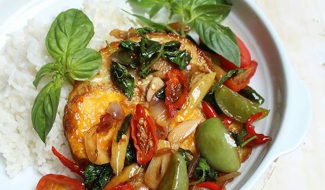 Nasi Telur Kemangi, Ide Menu Makan Siang saat Tanggal Tua