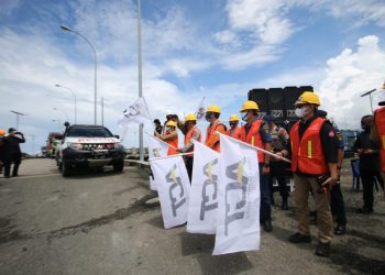 Kapal Kemanusiaan Berlabuh di Sulawesi Barat, 1.000 Ton Bantuan Didistribusikan