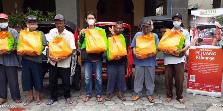 BMH Yogyakarta Kembali Salurkan Program Pejuang Keluarga