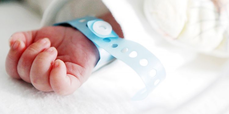 Mengenal Laringomalasia pada Bayi, Penyebab, Gejala dan Cara Mengatasinya