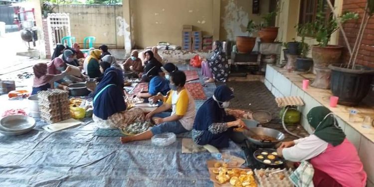 Sigap Tanggapi Bencana, Pimpinan Salimah Turun ke Lokasi demi Bantu Korban Banjir