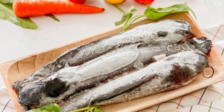 Tips Mudah Bersihkan Lele Sebelum Dimasak