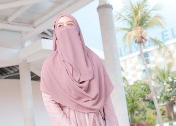 5 Inspirasi Niqab dari Wardah Maulina