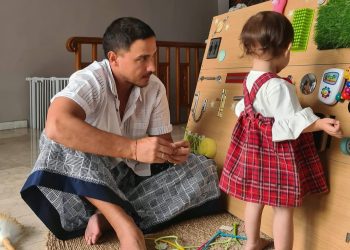 Ini 4 Inspirasi Permainan Sensorik  dari Hamish Daud saat Membersamai Putrinya