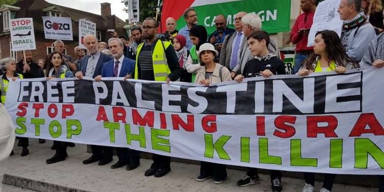 Dana Pensiun Inggris Tarik Dana Mereka dari Produsen Senjata Israel
