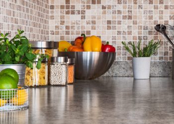 4 Kebiasaan saat Memasak agar Dapur Anti Berantakan