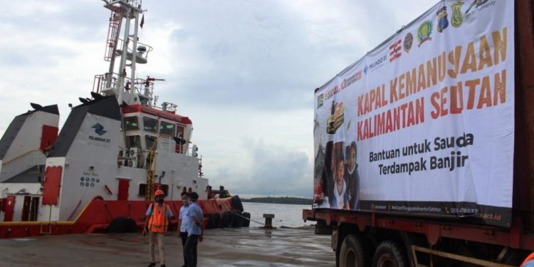 Bantuan Kapal Kemanusiaan Tiba di Banjarmasin, Dorong Pemulihan Bencana