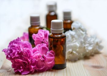 Manfaat Essential Oil, Tren Pengobatan Alami Keluarga