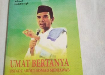 Buku Umat Bertanya Ustaz Abdul Somad Menjawab