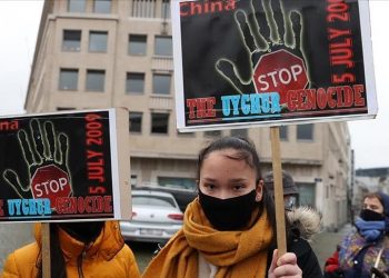 Korban Selamat Holocaust Desak Inggris untuk Bertindak Terkait Genosida Muslim Uighur