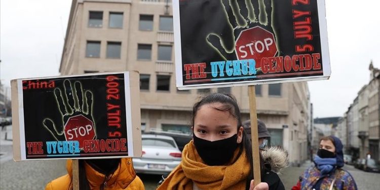 Korban Selamat Holocaust Desak Inggris untuk Bertindak Terkait Genosida Muslim Uighur