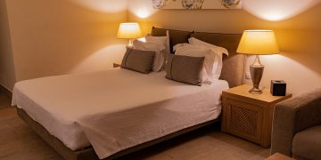 Adab Memasuki Kamar Orangtua