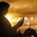 Abaikan Manusia, Niatkan karena Allah