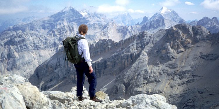 Biar Mundur Selangkah untuk Bisa Maju Seribu Langkah