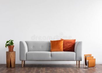 Membangun Kemuliaan Keluarga dengan Akhlak