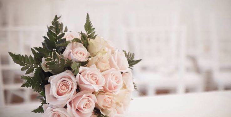 12 Kiat agar Suami Istri Semakin Romantis