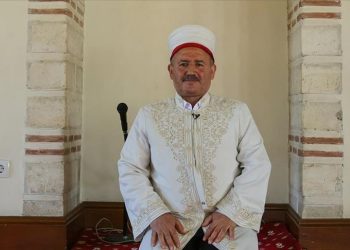 Imam Turki Bantu Para Pecandu Norkoba untuk Lepas dari Kebiasaan Buruk Mereka