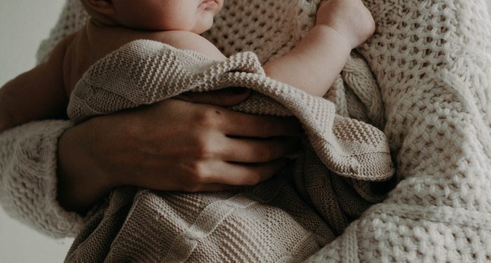 16 Peran Ibu sebagai Sekolah Pertama dalam Kehidupan Anak