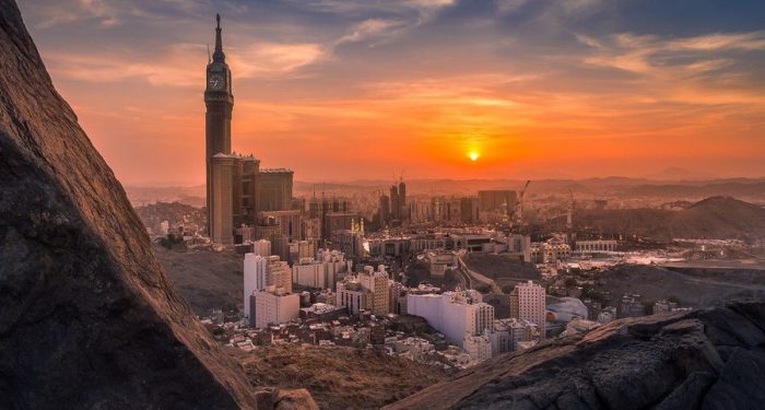 Annisa Teresia Ingatkan Netizen Bahwa Hukum Allah Itu Sempurna