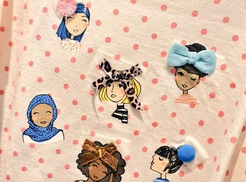 Tesco Mendapat Pujian karena Memasukkan Hijab dalam Ilustrasi Pakaian Anak