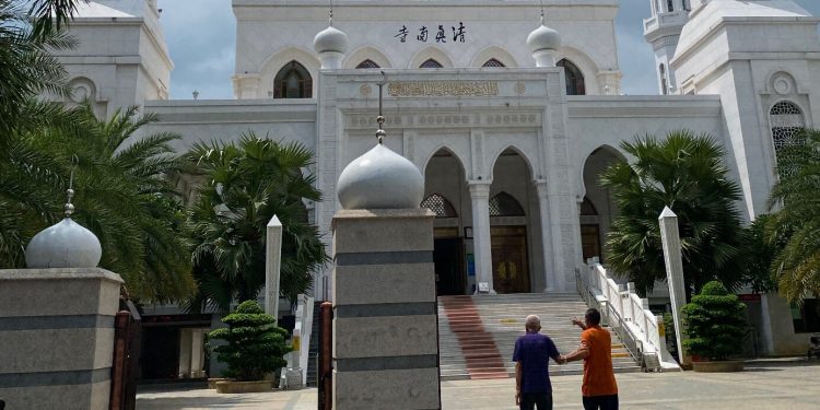 Giliran Muslim Utsul di Sanya Jadi Target Tindakan Keras Rezim Komunis China
