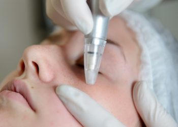 Pentingnya Skincare Bagi Kesehatan Kulit