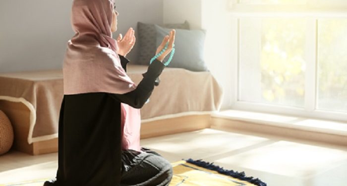 Menumbuhkan Muroqobah atau Pengawasan Allah