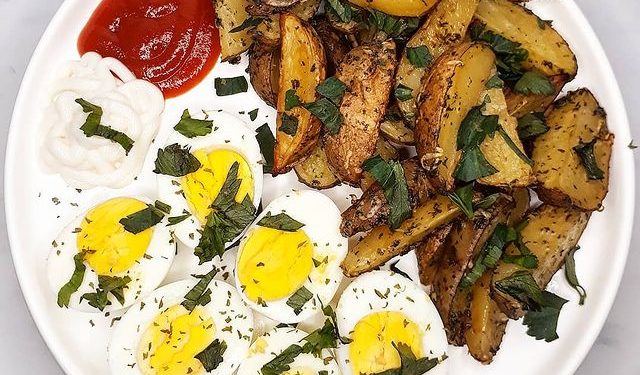 Roasted Garlic Potatoes, Sajian Ringan di Pagi Hari