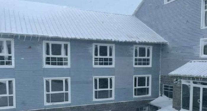 rileks sekali di sini