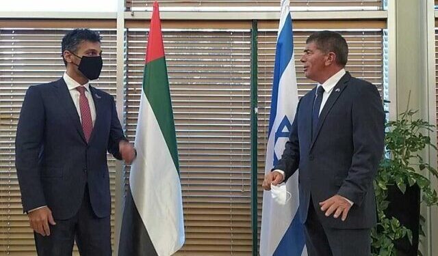 Duta Besar Pertama UEA untuk Israel Tiba di Tel Aviv