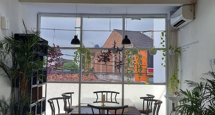 Jalan-jalan ke Kafe Kopi Family di Jakarta Timur